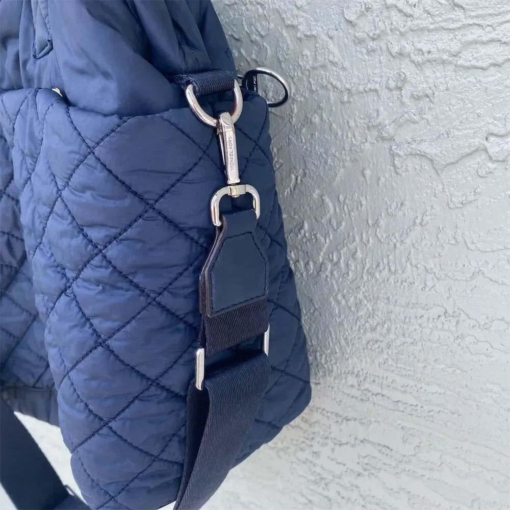 Michael Kors Roberts Large Navy Quilted Gym Tote Bag Double Handles